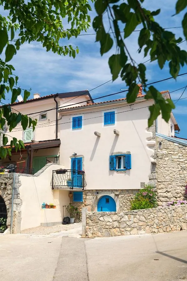 Tamburika Colorful Apartment In Rustica Area Milohnici Croazia