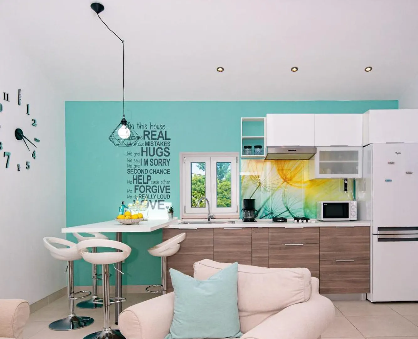 Tamburika Colorful Apartment In Rustica Area Milohnici